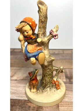 Hummel Goebel Figurine 56/B "Out Of Danger" 35 Girl In Tree With Dog Hand-Painte
